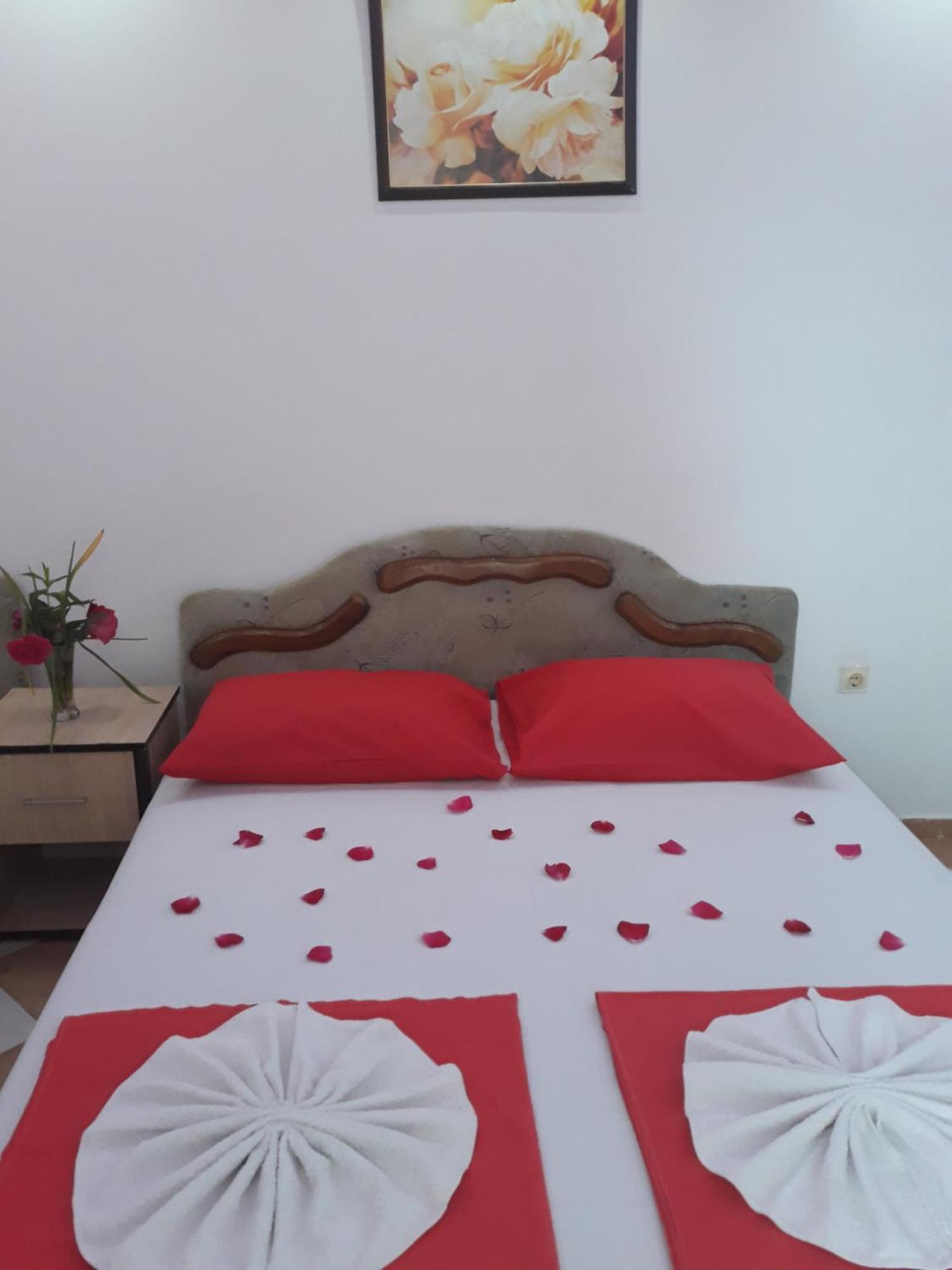 Aza Apartment