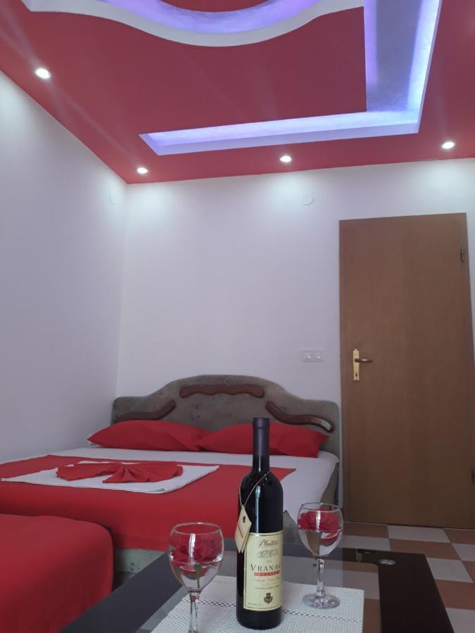 Aza Apartment